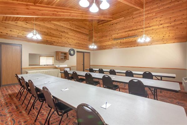 AmericInn Cloquet